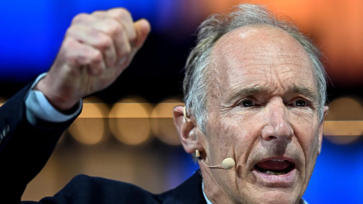 Picture of Tim Berners-Lee
